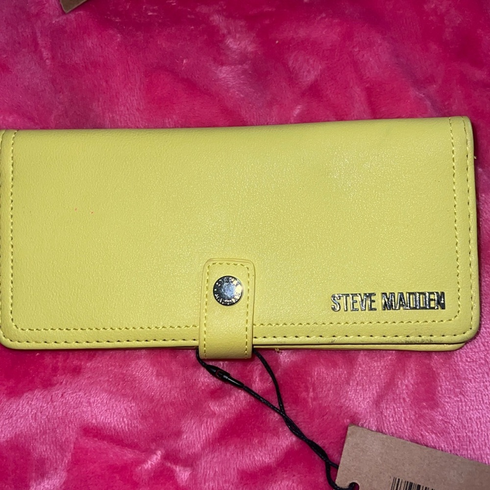 Steve Madden Wallet